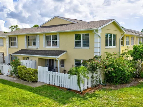 221 Foxtail Drive #I, Greenacres, FL 33415