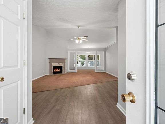 3rd image of 540 Sterling Hill Dr