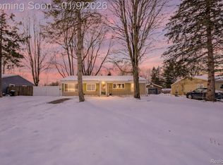 2465 Liter Rd, Orion, MI 48359