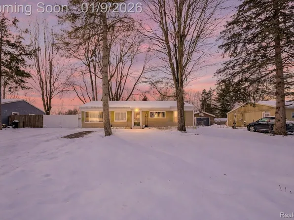 2465 Liter Rd, Orion, MI 48359