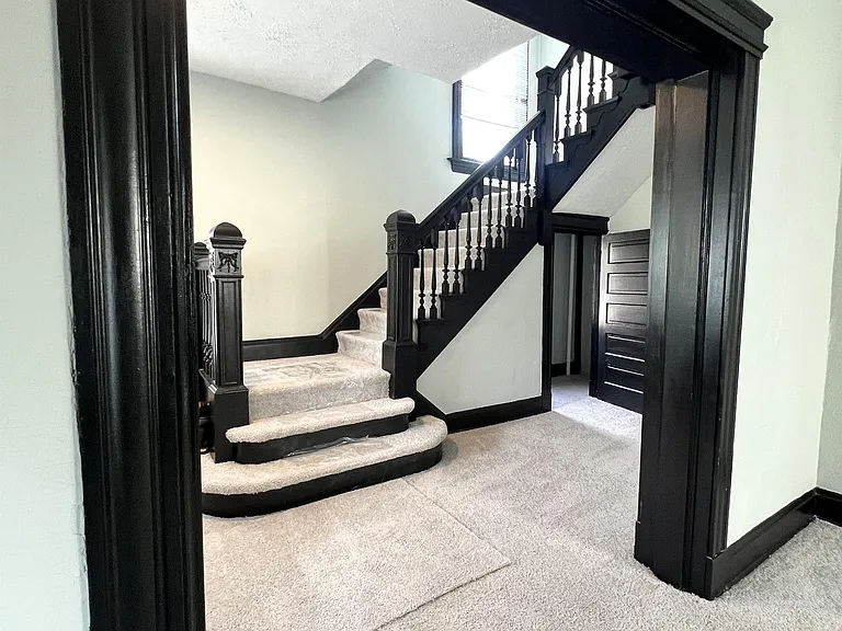 288 Helen St #6 — Photo 13