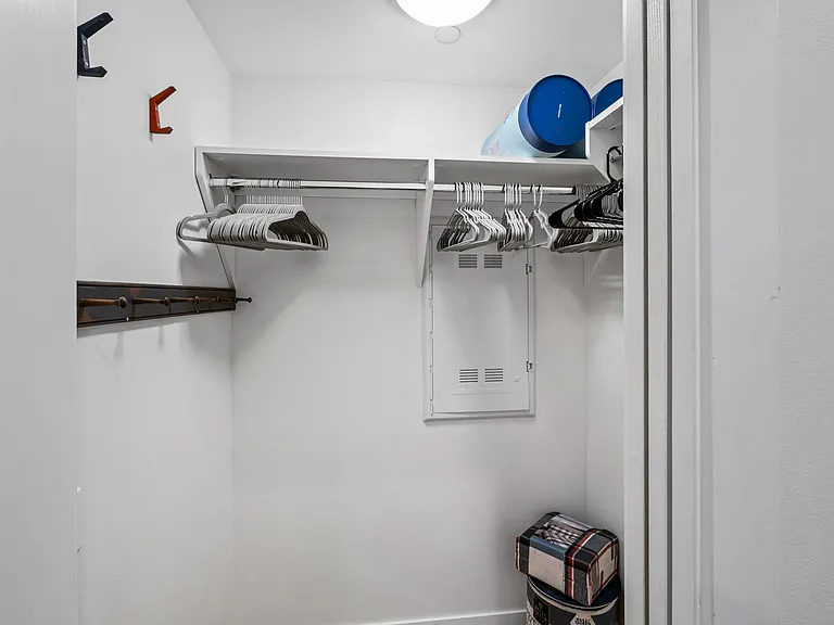 5 W Mendenhall St #309 — Photo 12