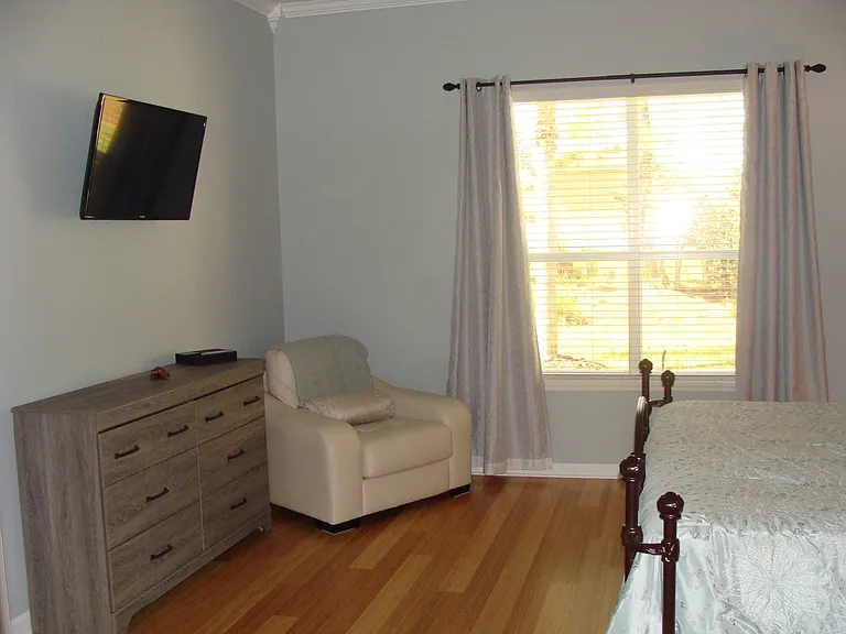 660 Porta Rosa Cir — Photo 12