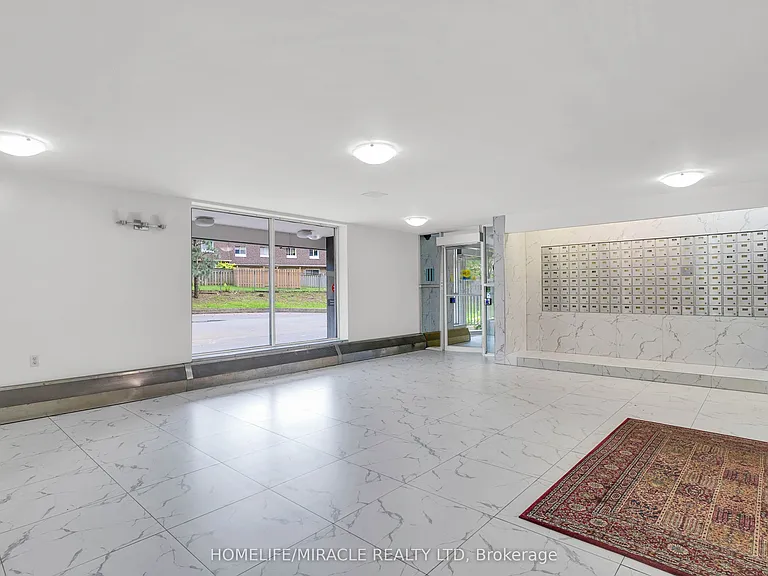 100 Dundalk Dr #707 — Photo 6