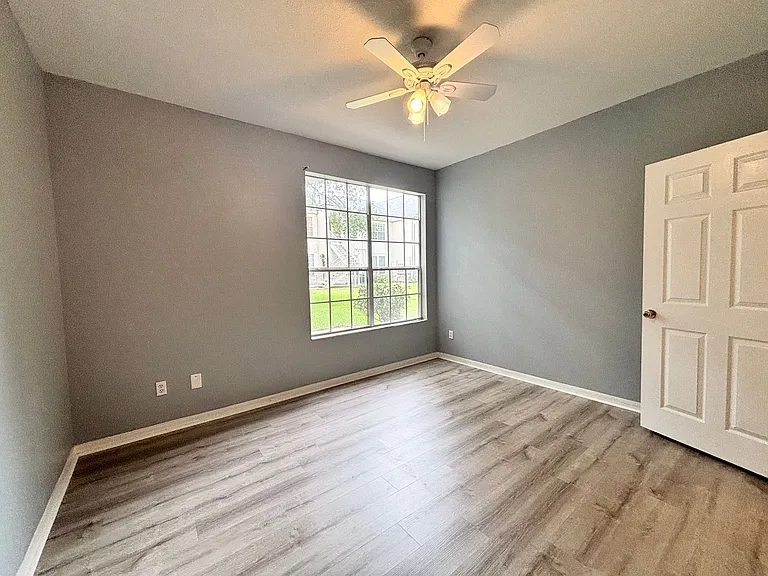 13703 Richmond Park Dr N #3201 — Photo 12