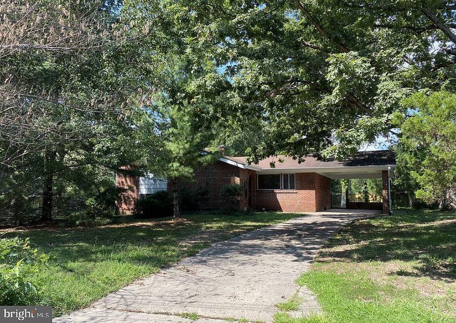 1st image of 3806 Sulgrave Dr