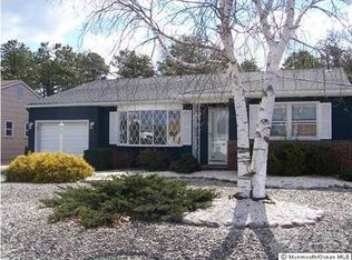 22 Auburn Rd, Toms River, NJ 08757