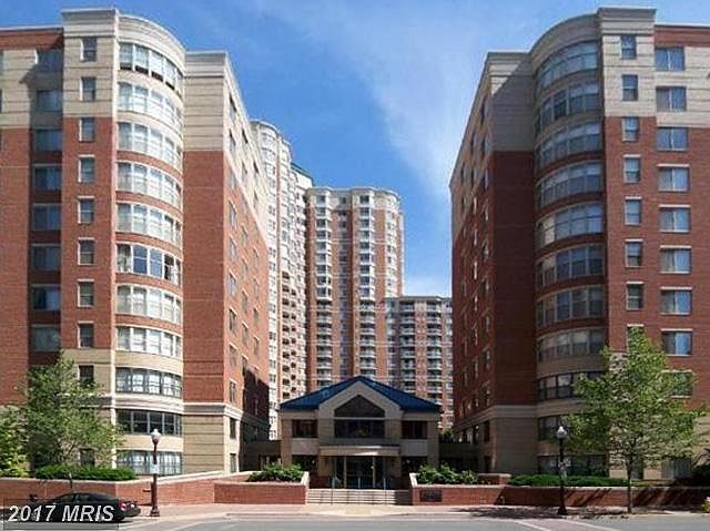 1st image of 3830 9th St N APT 903E