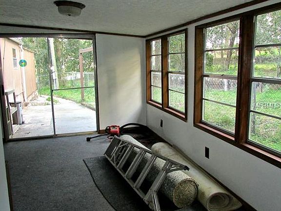4th image of 1152 Lambing Ln