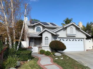 28787 Startree Ln, Santa Clarita, CA 91390