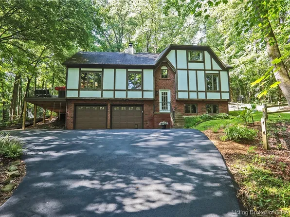 5004 Klondike Drive, Floyds Knobs, IN 47119