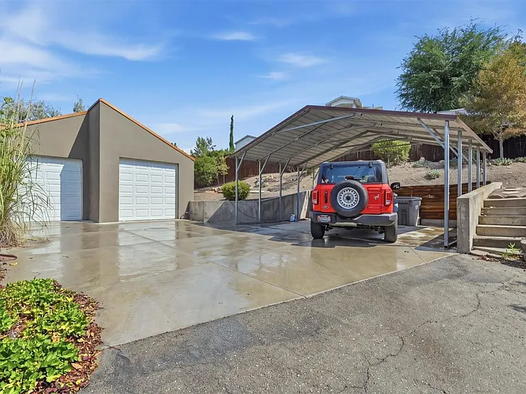 2944 E Starview Dr — Photo 4