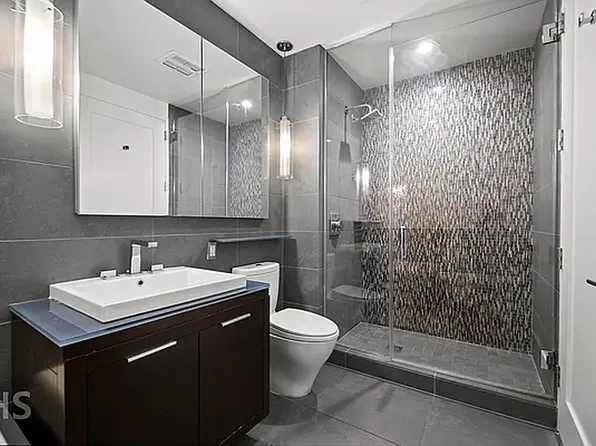 22 North 6th Street image 7 of 20