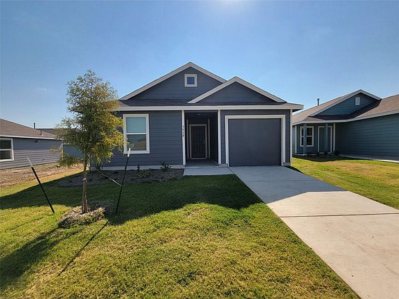 2nd image of 3530 Glover Peak Pl
