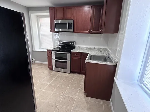 1221 Lindley Ave #1, Philadelphia, PA 19141