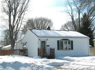 1807 1st Ave N, Grand Forks, ND 58203