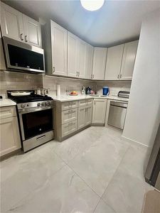 35 Seacoast Ter APT 4K, Brooklyn, NY, 11235