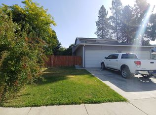 3166 N 12th St, Coeur D Alene, ID 83815