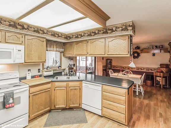 5th image of 3013 Boulder Dr