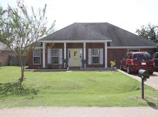 128 Appleridge Dr, Brandon, MS 39047