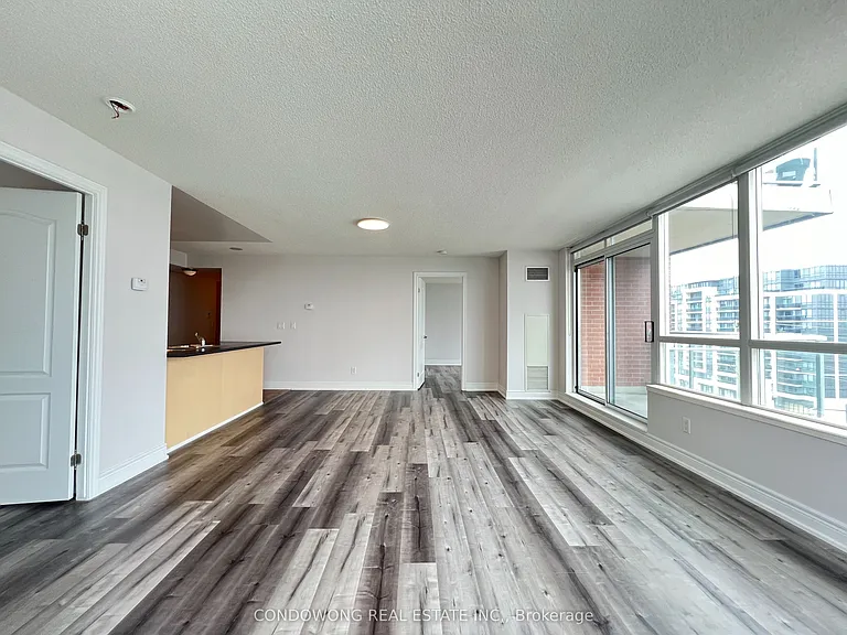 48 Suncrest Blvd #918 — Photo 6