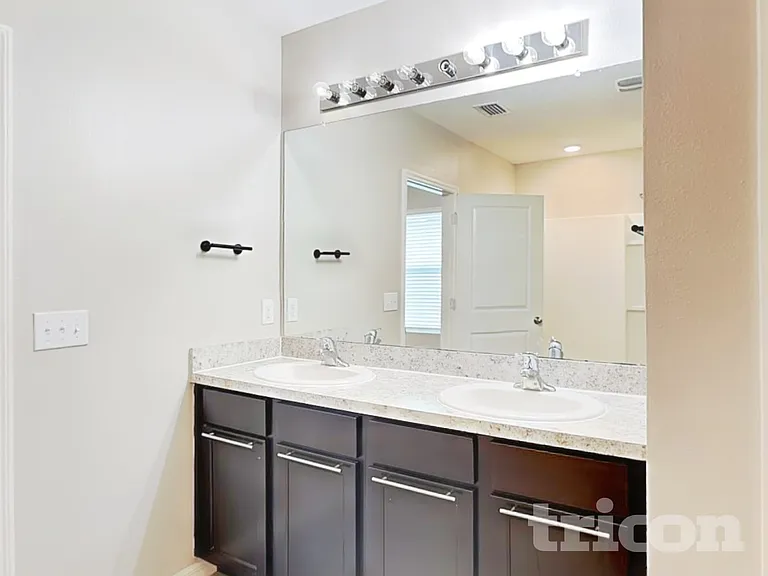 4127 Willow Hammock Dr — Photo 8