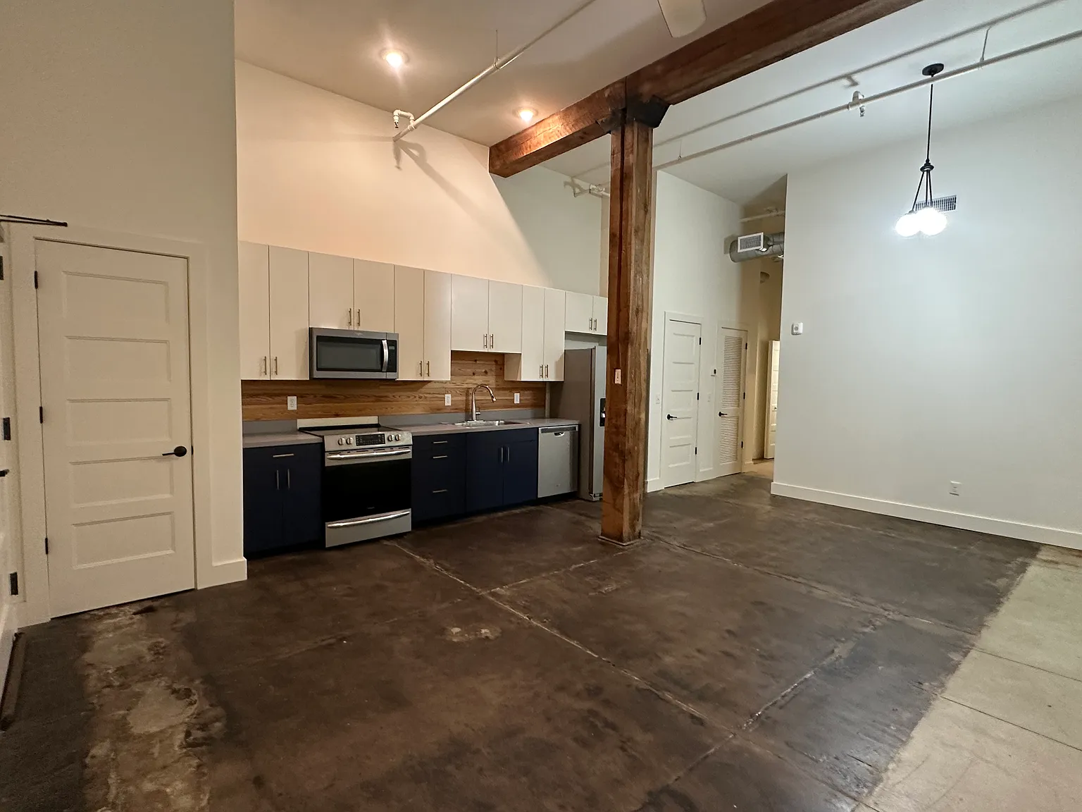 3707 2nd Ave — Photo 3
