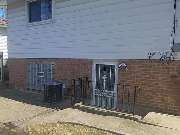 5th image of 14542 Woodlawn Ave