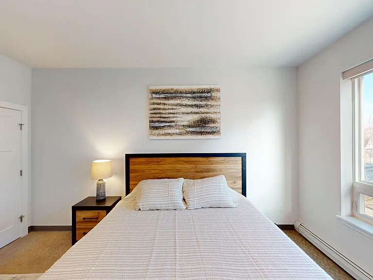 City Lights Modern, Luxury Living in Downtown Winooski — Photo 33