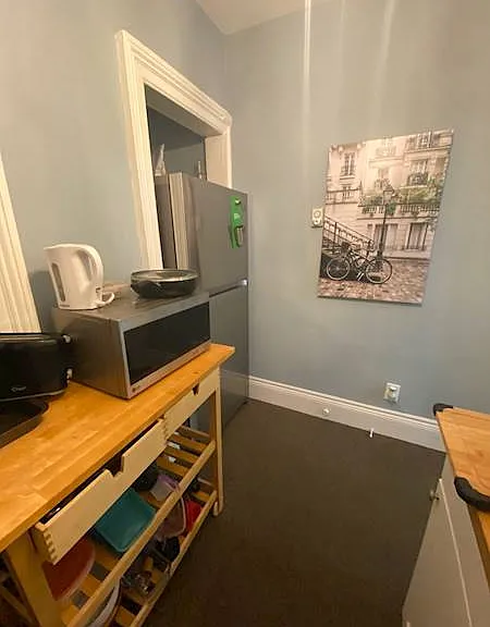 111 Ainslie St N #3 — Photo 12