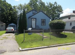 37 Bowlet St, Providence, RI 02909