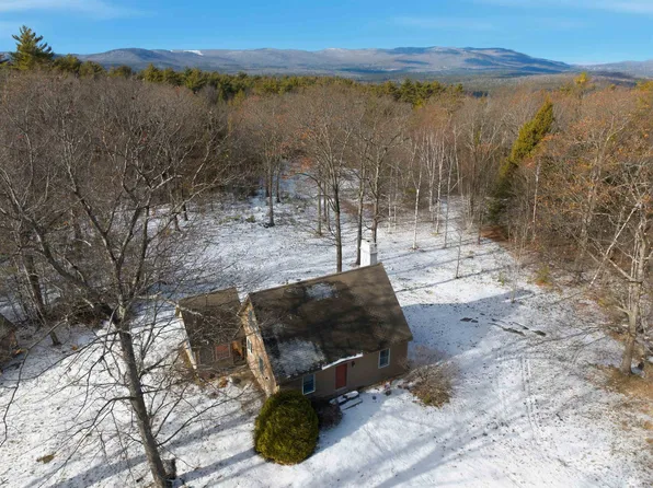 337 Rowe Mountain Road, Bradford, NH 03221
