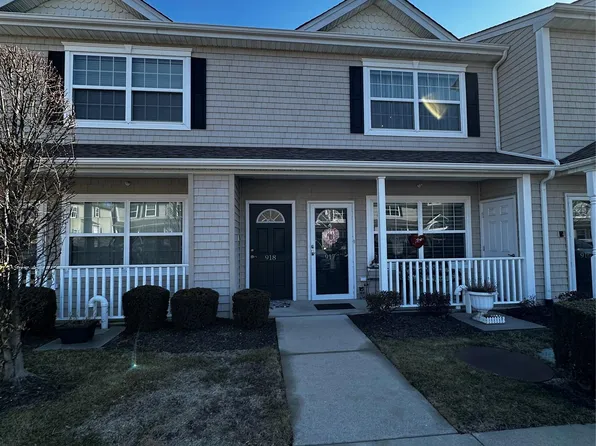 918 Willow Lane, Valley Stream, NY 11580