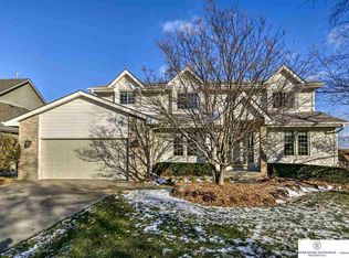 6311 S 157th St, Omaha, NE 68135