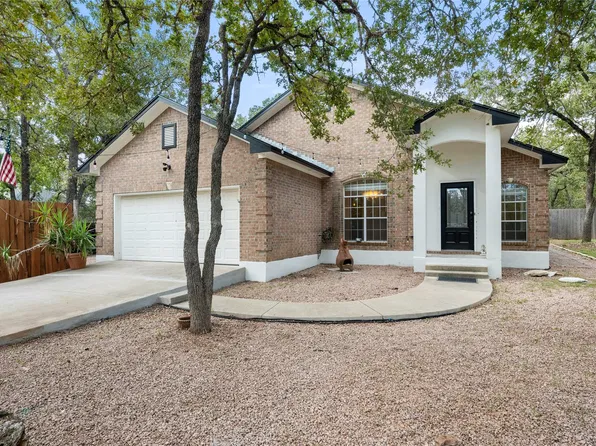 275 W Oak Loop, Cedar Creek, TX 78612