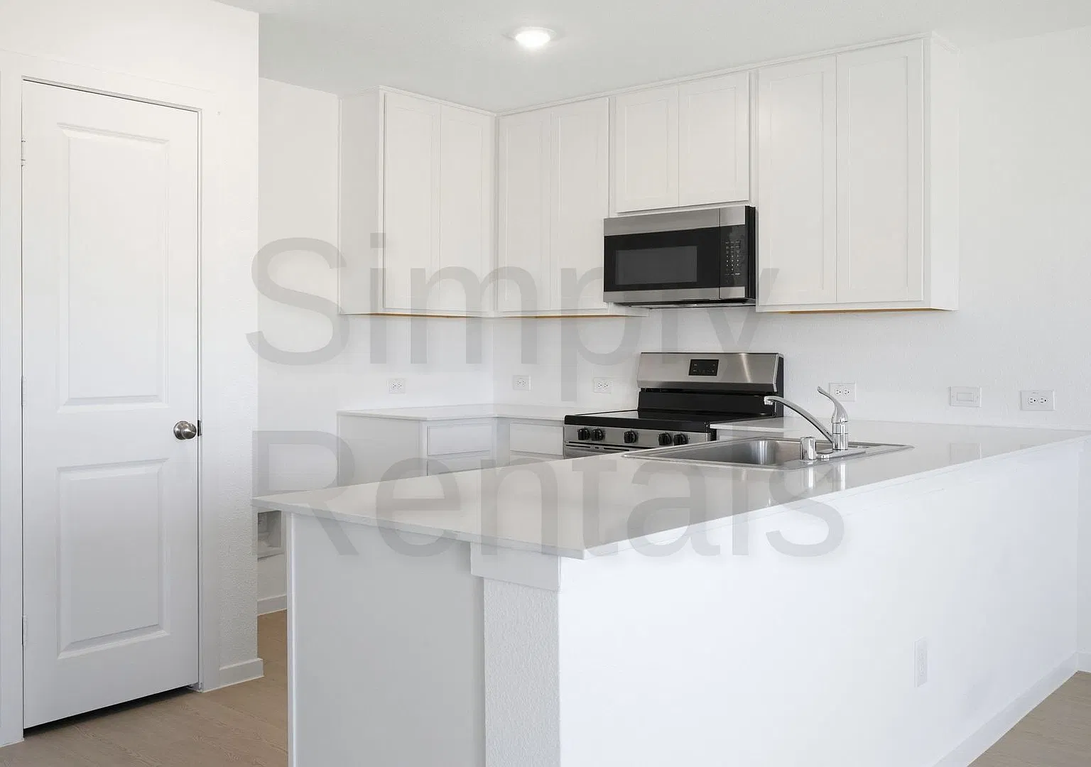 1410 Gratiot - Greenville — Photo 4