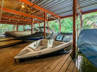 1937 Rue De Street Tropez APT 10, Austin, TX 78746