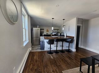 78 Thames St FLOOR 3, Newport, RI 02840