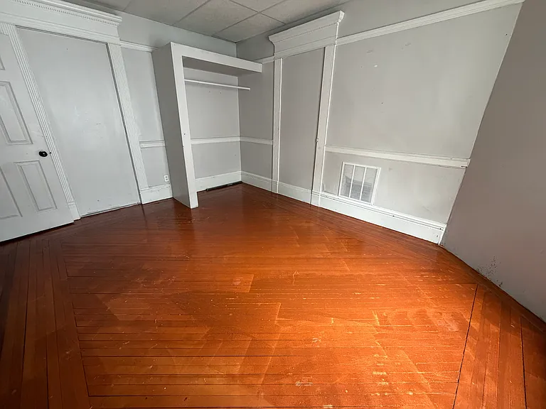 21 Merwin St #2 — Photo 8