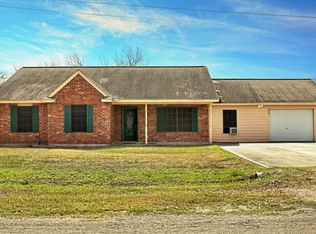 703 W Josephine Ave, Orange Grove, TX 78372