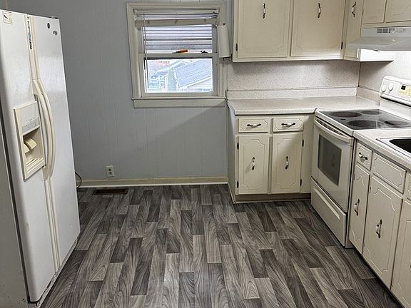 5th image of 715 Franklin Ave