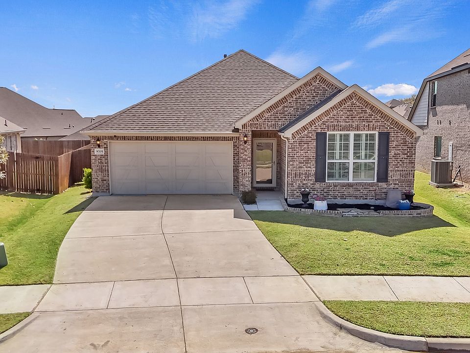 1st image of 9705 Creekmere Dr