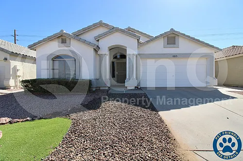 1015 E Princeton Ave Photo 1