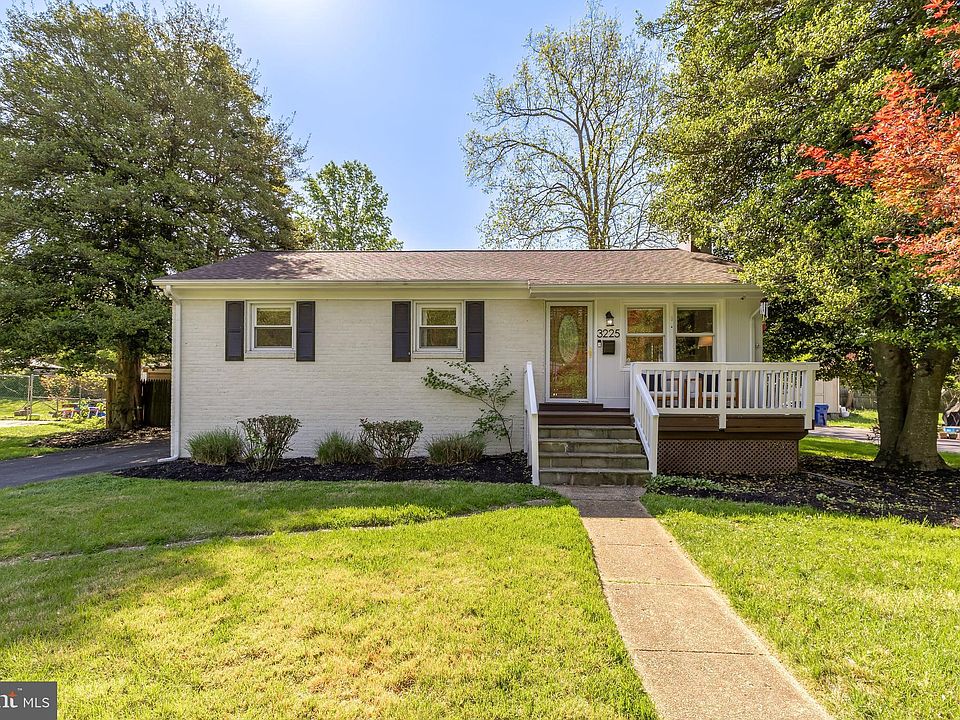 1st image of 3225 Dye Dr
