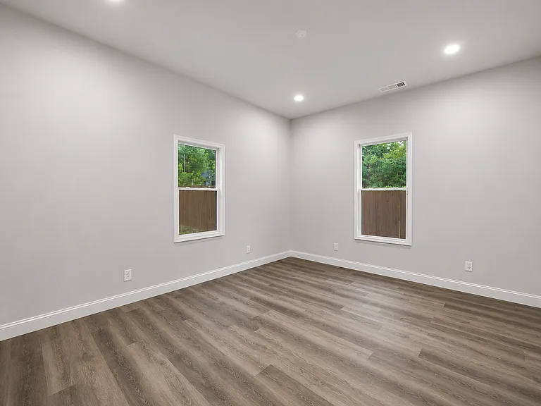 Metropolitan Pkwy SW — Photo 5