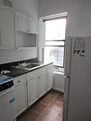 Rented by Bohemia Realty Group | media 9