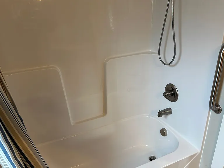 905 Pacific Surf Ave SW — Photo 11