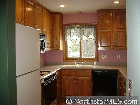 4th image of 1563 Creek Meadows Drive NW