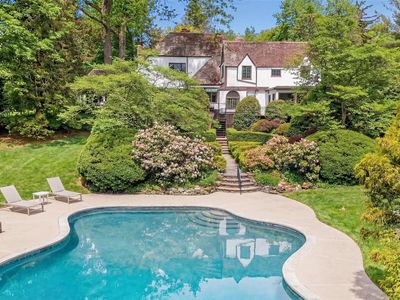 181 Hillair Circle, White Plains, NY, 10605