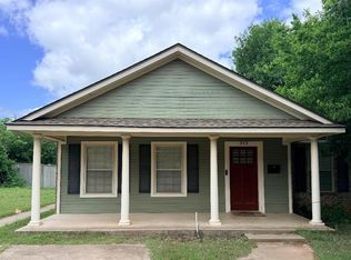 313 E Clegern Ave, Edmond, OK 73034